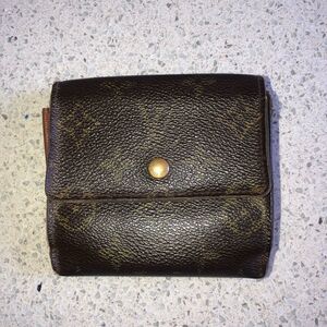 Louis Vuitton Monogram Wallet‎